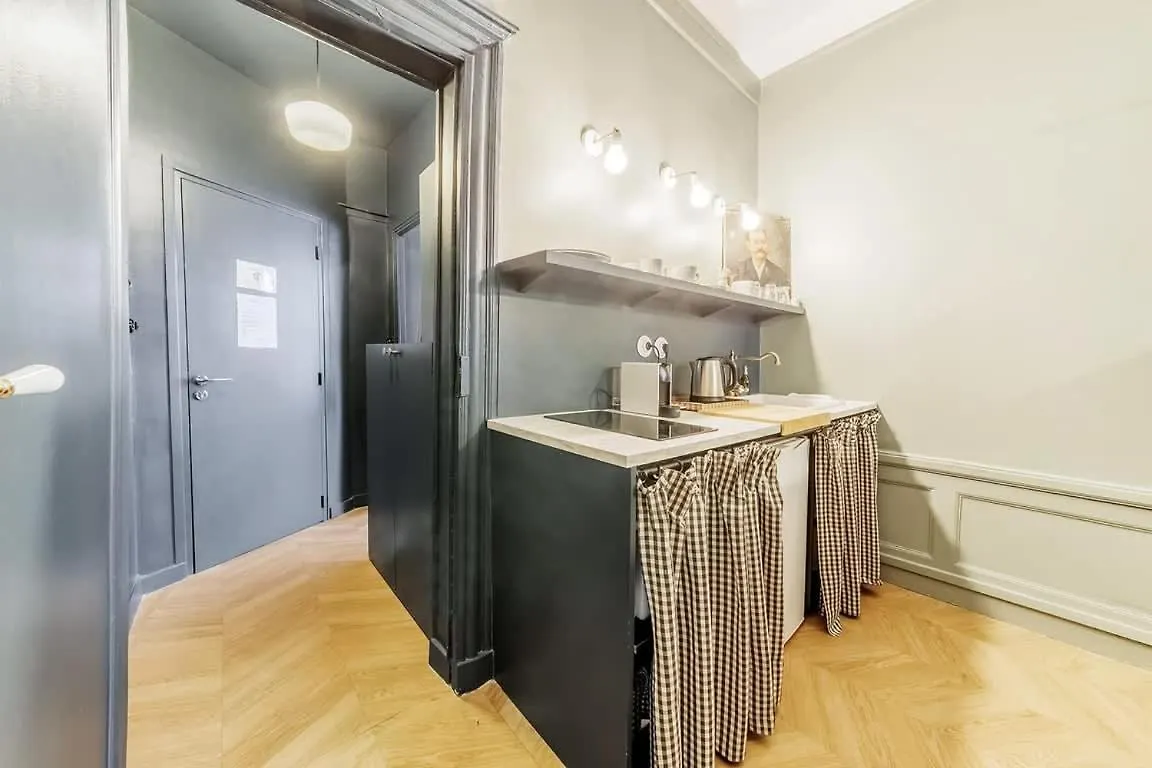 L'Augustine, Appartement Atypique, Hyper Centre Rennes 0*,